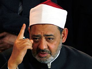 Univerza Al-Azhar islamiste poziva k prenehanju nasilja