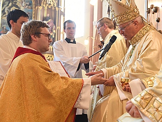 Novomeška škofija ima štiri nove duhovnike